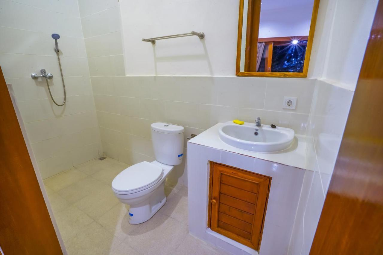Eden Guest House Canggu Экстерьер фото